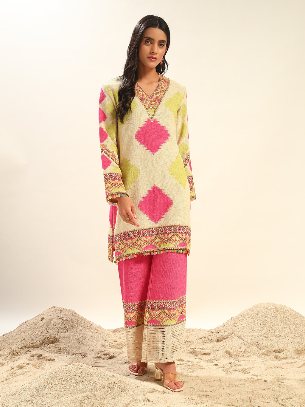 AZAI (Two piece set)