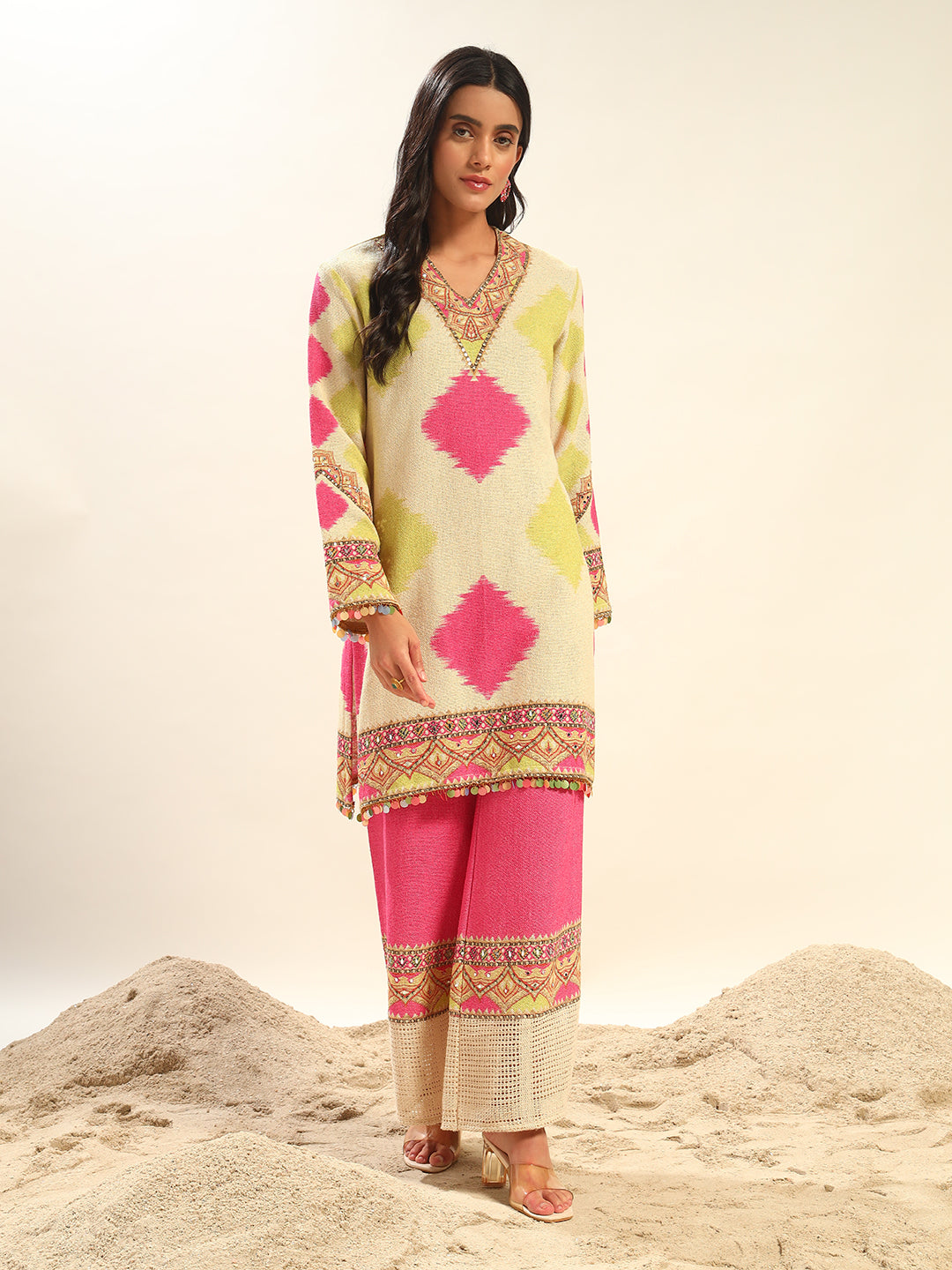 AZAI (Two piece set)