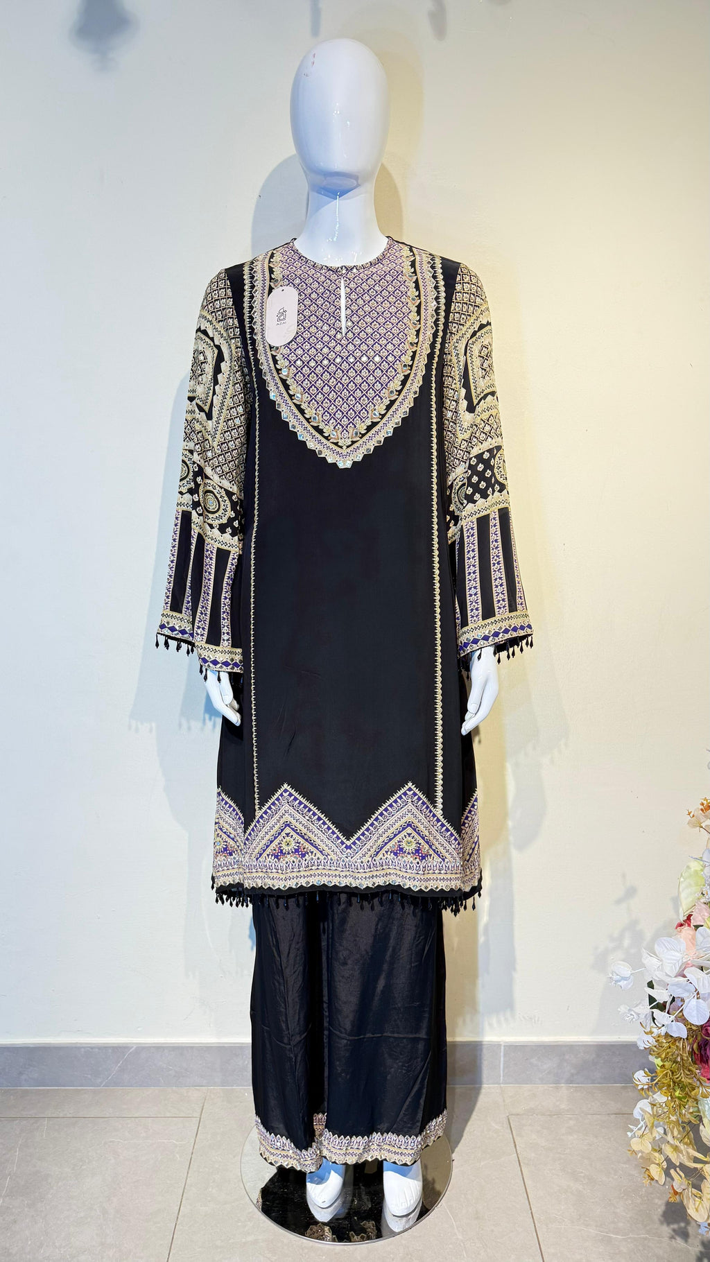 AZAI (Two piece set)