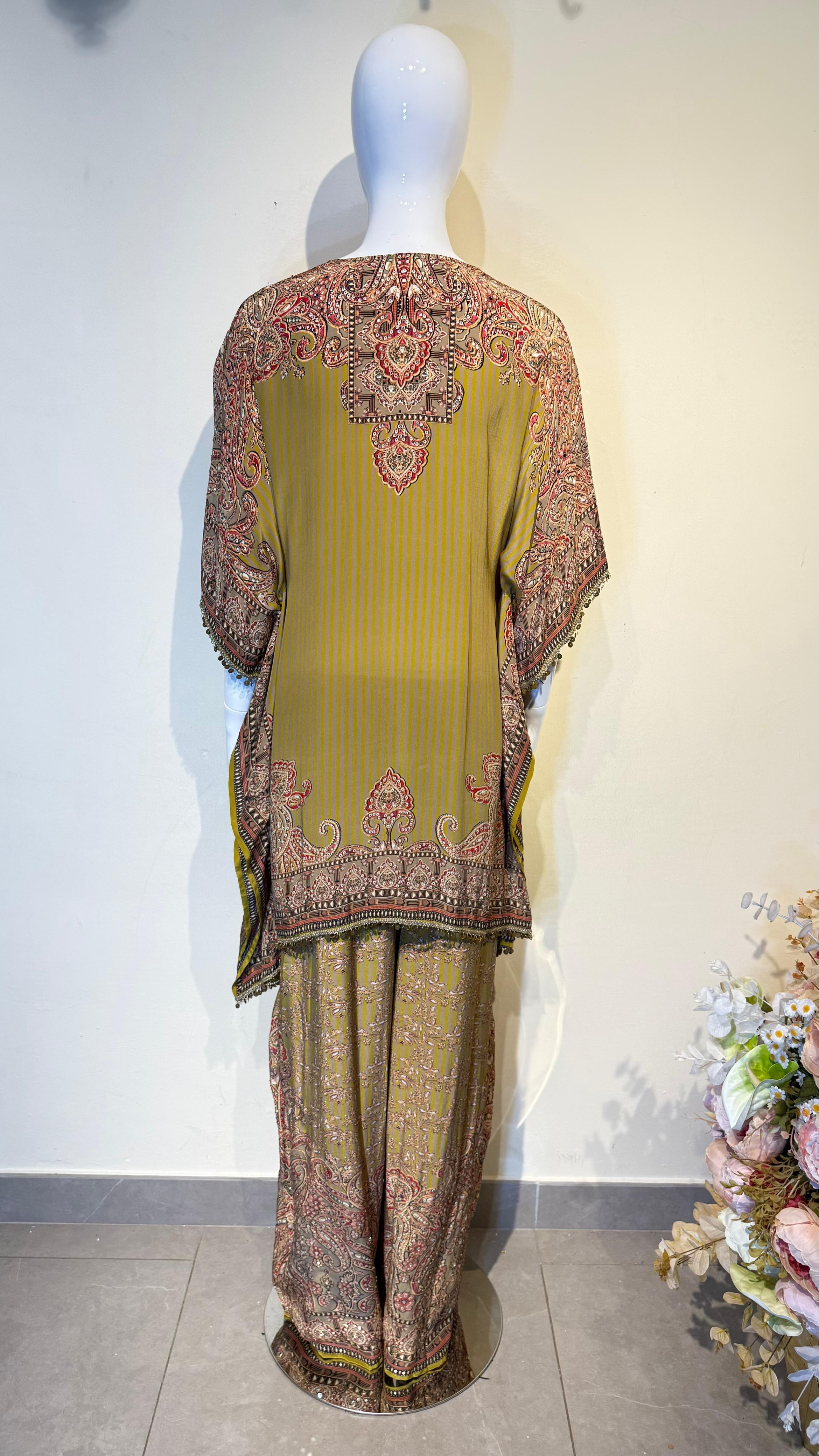 AZAI (Two piece set)