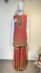 AZAI (Two piece set)