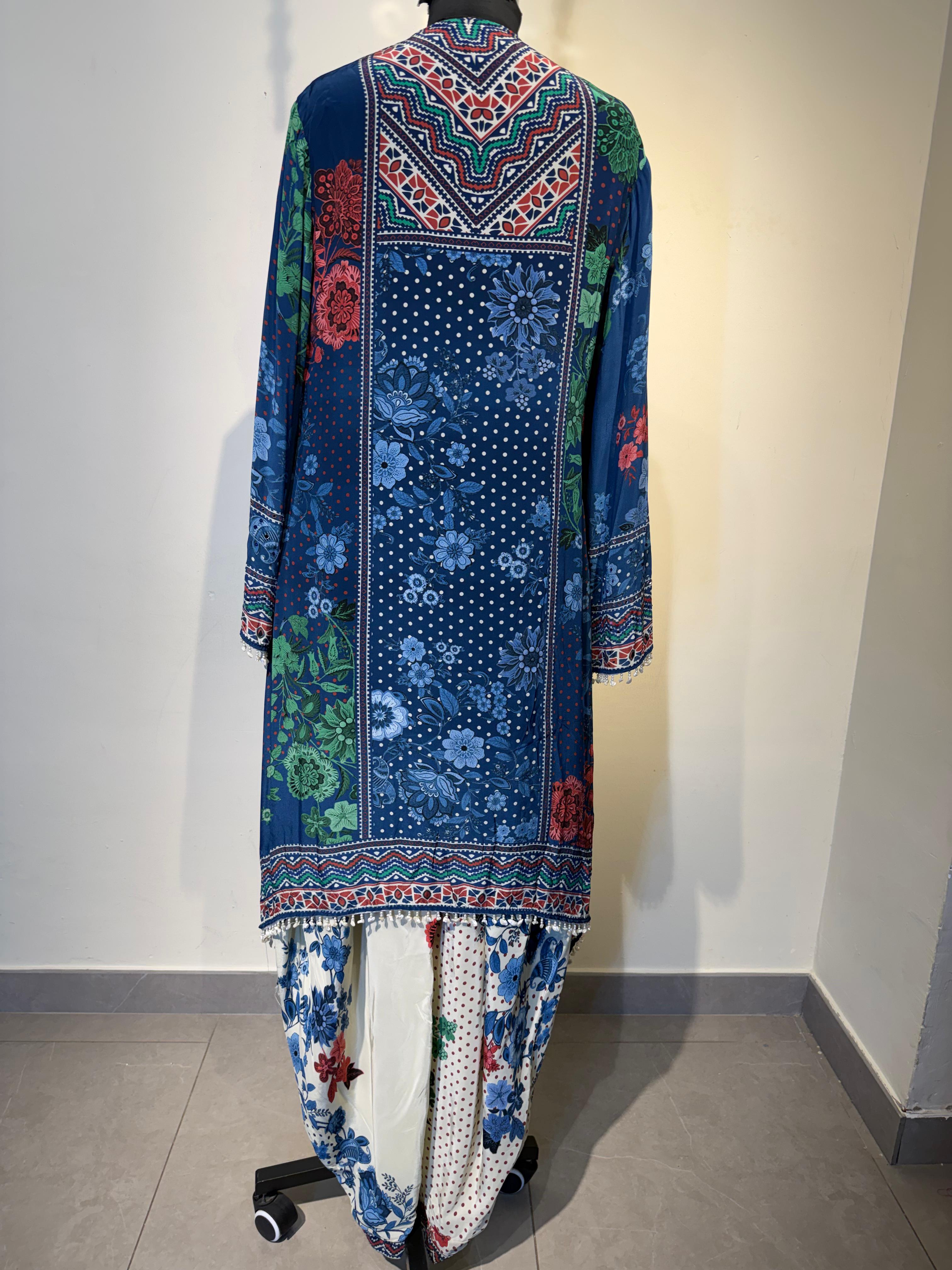 AZAI (Two piece set)